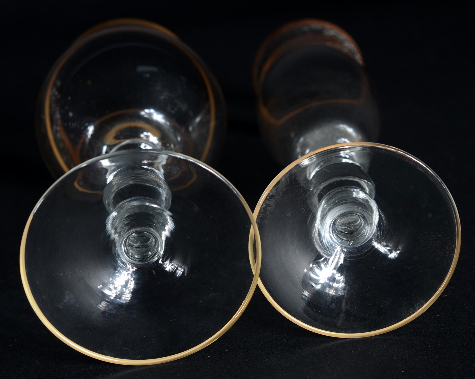 Serviço de cristal, composto de: 6 flutes para champagne, 6 taças... - foto 4 de 4