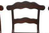 Conjunto com 3 cadeiras singelas de jacarandá, ... - Conjunto com 3 cadeiras singelas de jacarandá, encostos divididos por uma trave curva e parte superior em curva que ultrapassa os montantes, per...