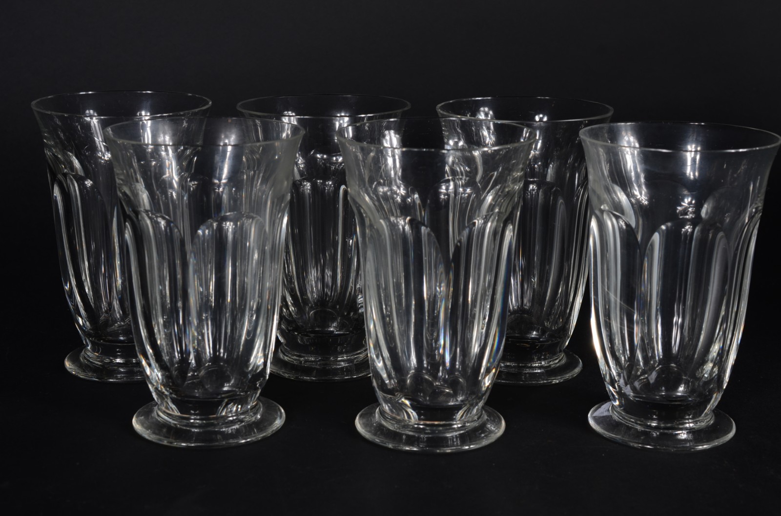 Conjunto com 6 copos longos de cristal facetado. - foto 1 de 5