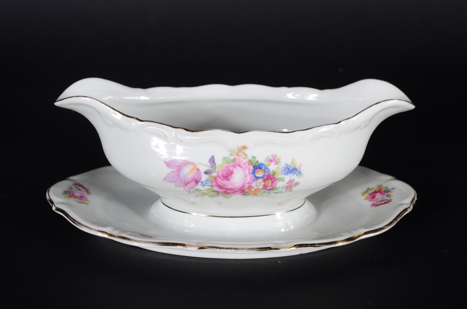 Aparelho de jantar de porcelana polonesa, decoração floral em... - foto 7 de 10