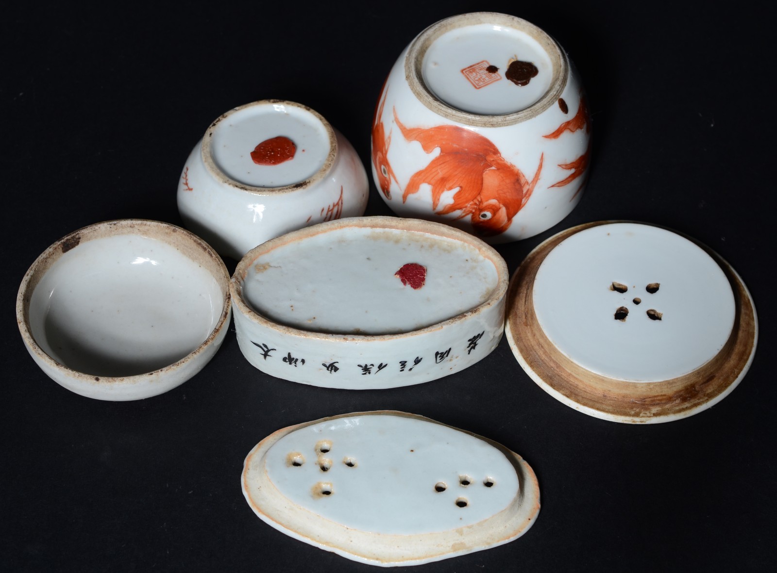 Conjunto com 6 antigas peças de porcelana chinesa decoradas com... - foto 5 de 6