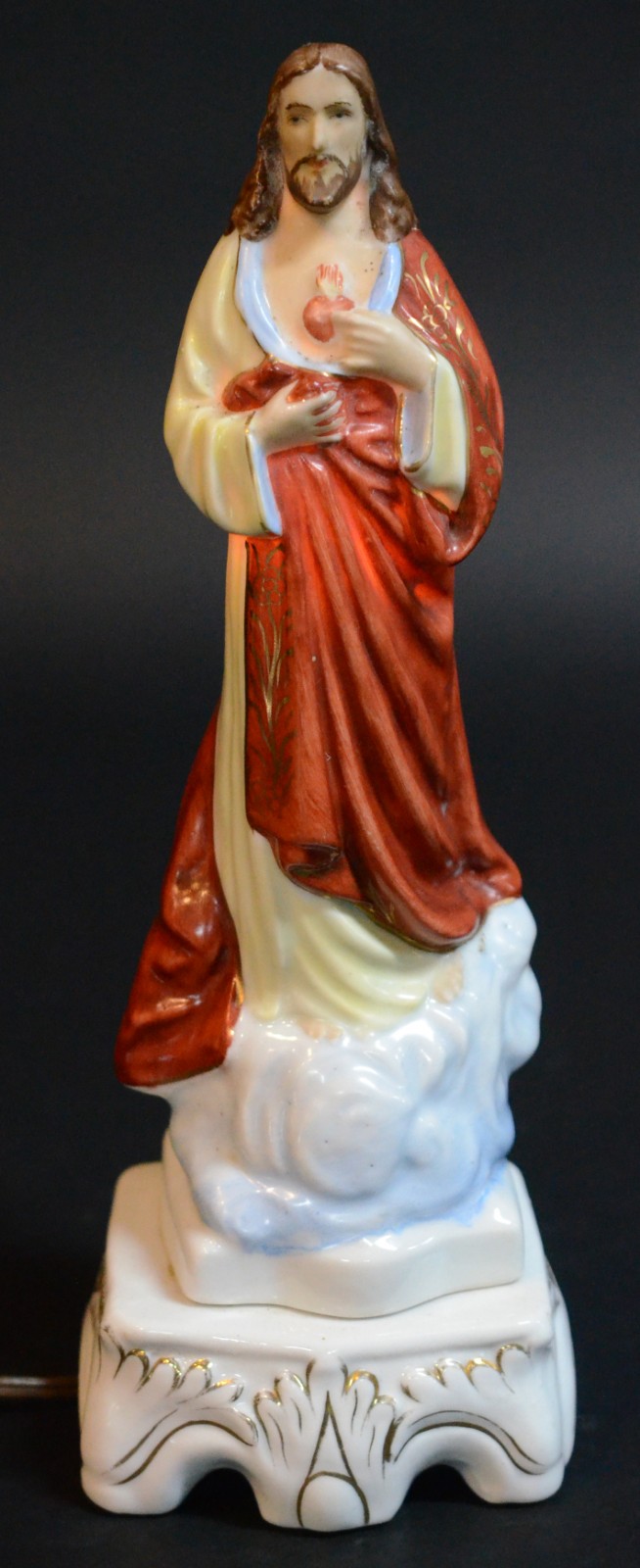 Luminária na forma de Sagrado Coração de porcelana policromada. - foto 5 de 8