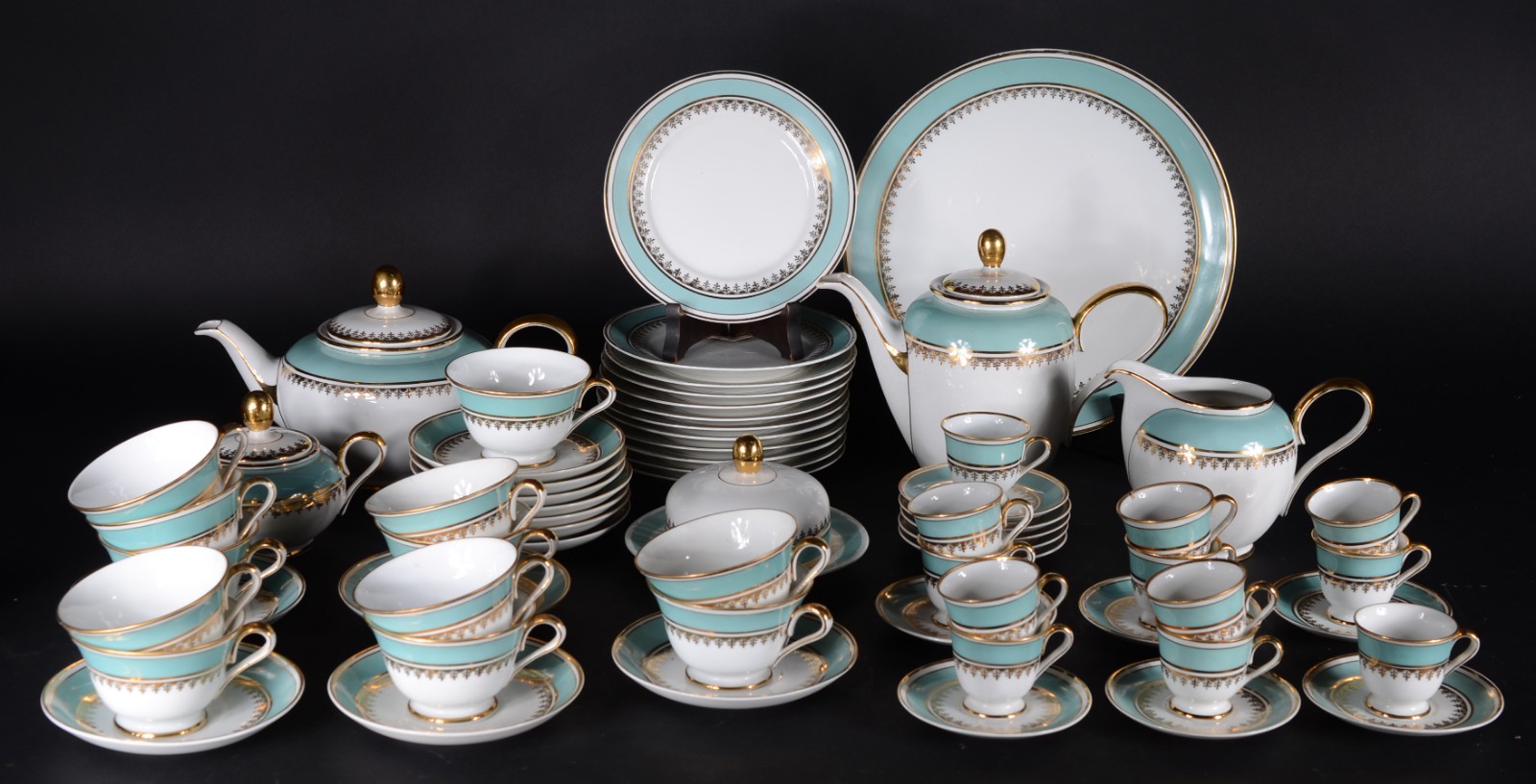 Serviço de porcelana Mauá para chá e café, borda verde água com... - foto 1 de 10