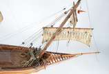Modelismo - Miniatura de navio em madeira. Desg... - Modelismo - Miniatura de navio em madeira. Desgastes.