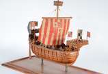 Modelismo - Miniatura de navio em madeira. Desg... - Modelismo - Miniatura de navio em madeira. Desgastes.