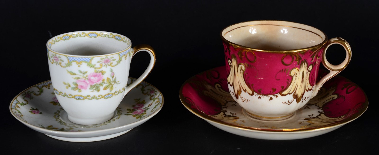 Diversas peças de porcelana, sendo: 4 xícaras de chá com pires, bowl... - foto 2 de 11