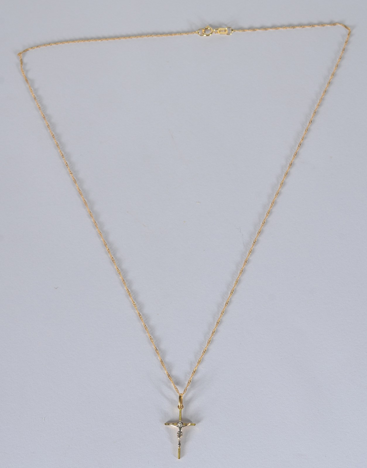 Colar com pendente feitio cruz de ouro 18 k., contraste 750 mls. (Por... - foto 2 de 7