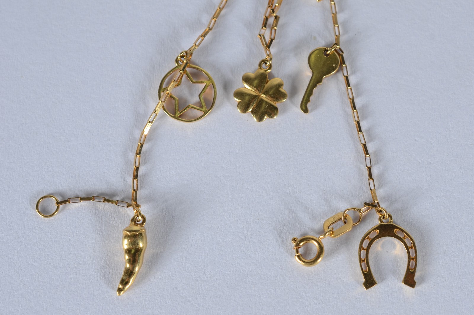 Pulseira de ouro 18 k., contraste 750 mls. (Por motivos de segurança... - foto 2 de 3