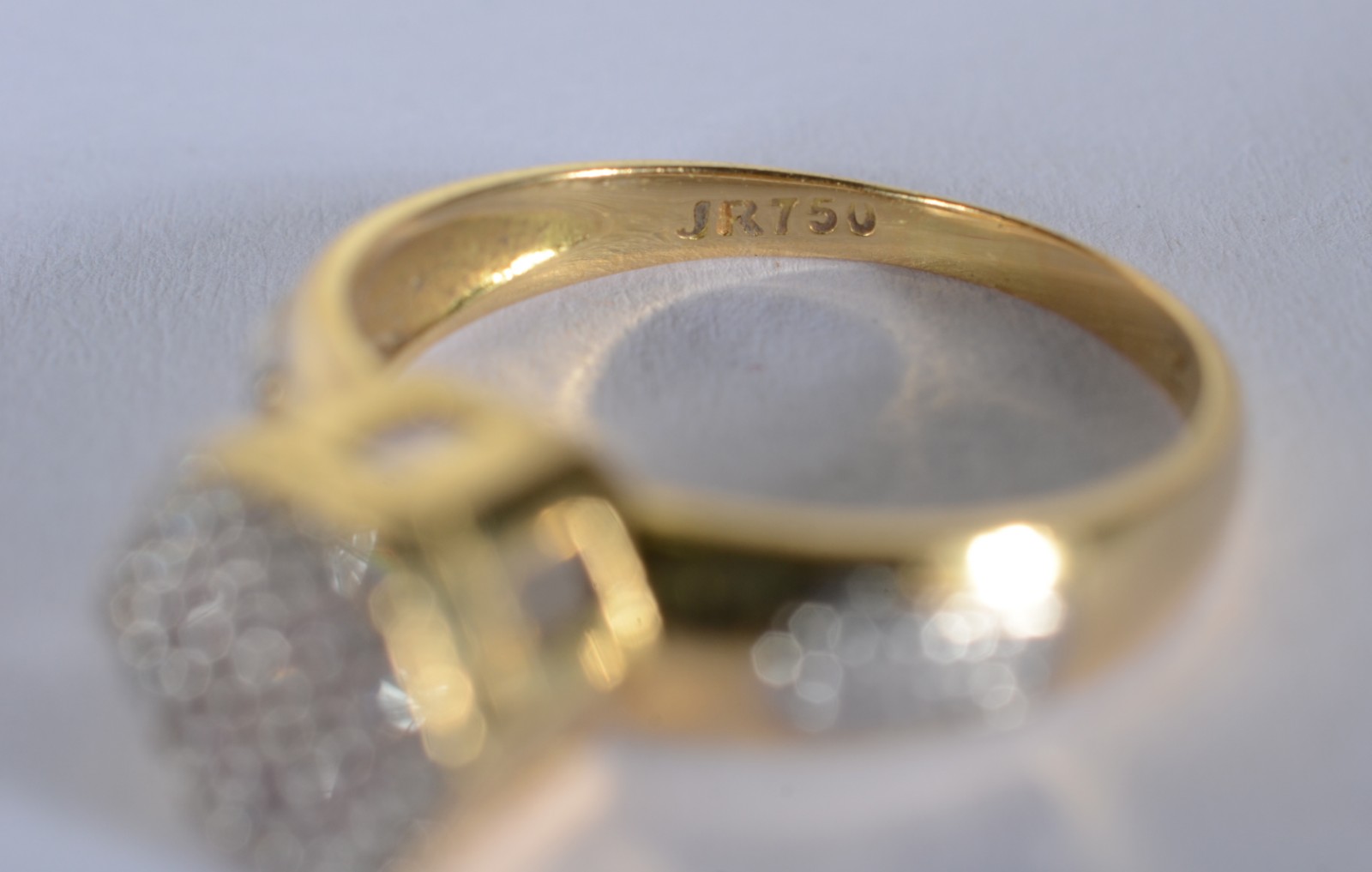 Anel de formatura de ouro 18 k., contraste 750 mls, aro 14. (Por... - foto 3 de 7