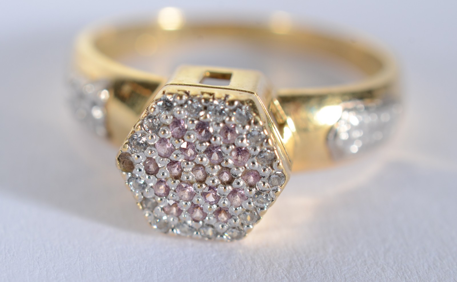 Anel de formatura de ouro 18 k., contraste 750 mls, aro 14. (Por... - foto 5 de 7