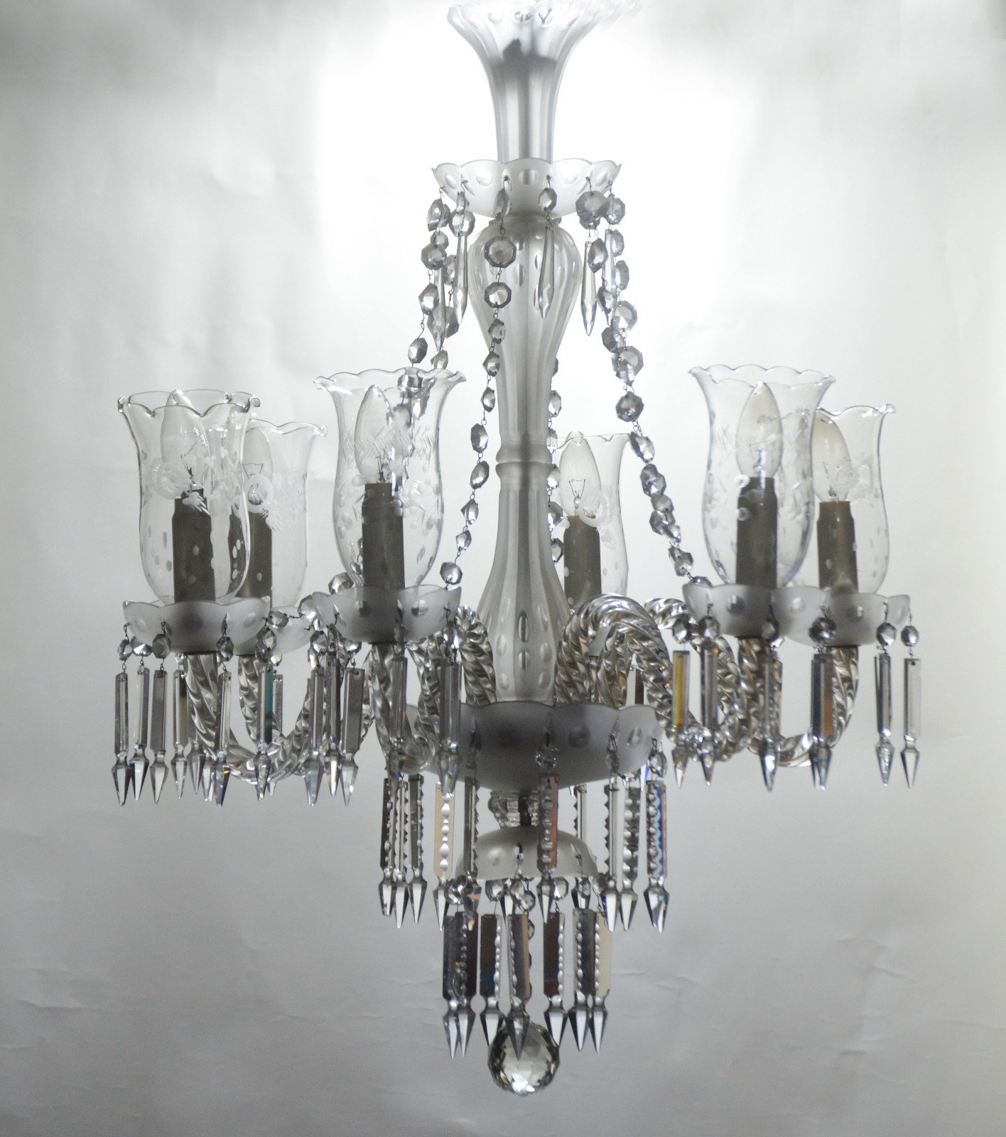 Lustre de cristal para 6 luzes. - foto 1 de 4