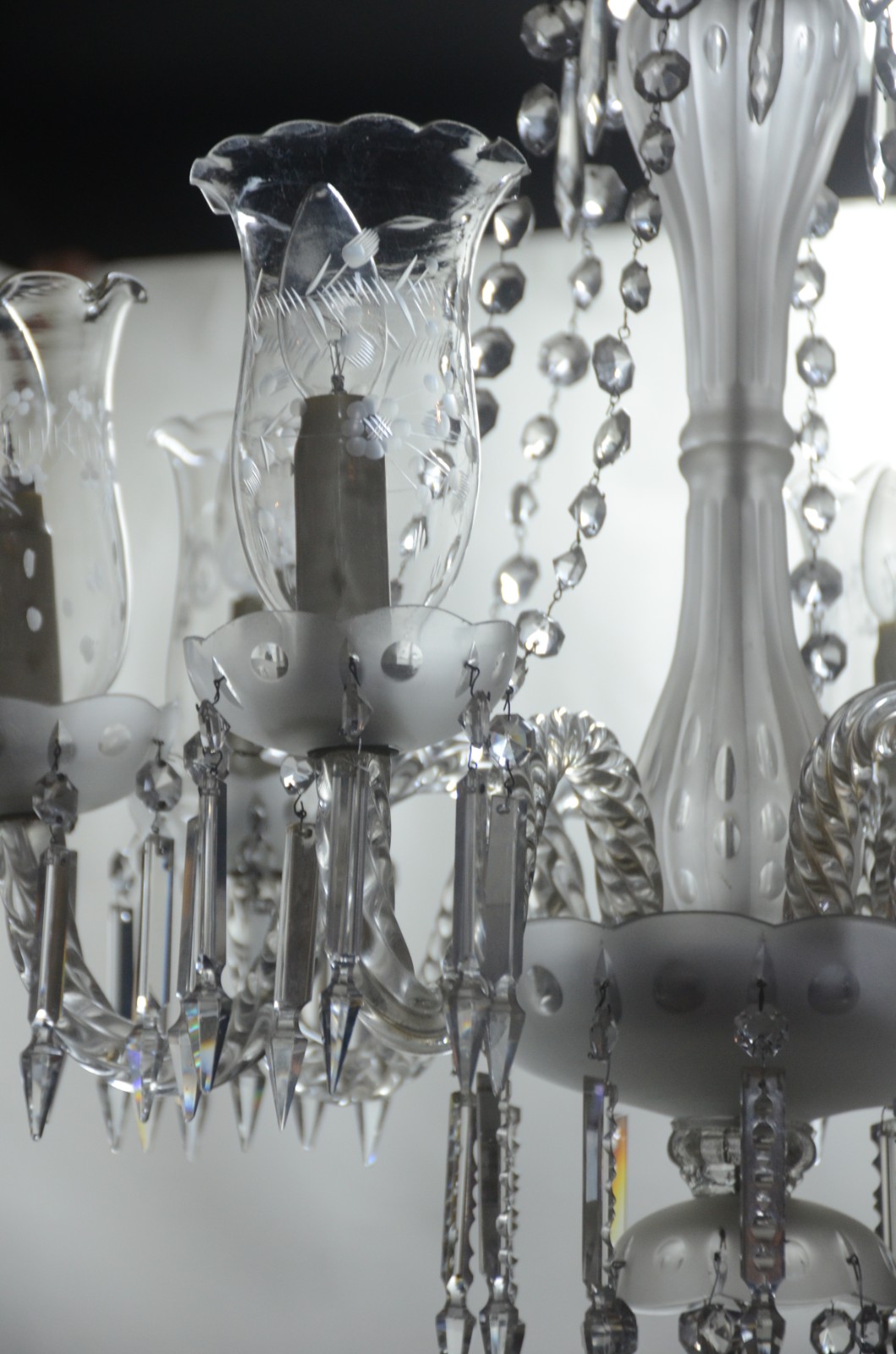 Lustre de cristal para 6 luzes. - foto 2 de 4