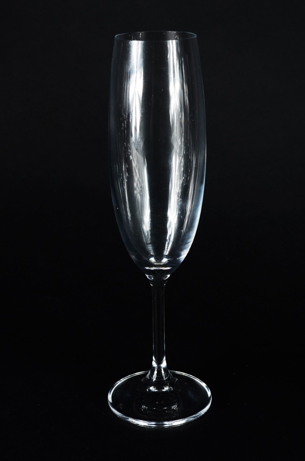 Seis flutes para champagne de cristal. - foto 2 de 4