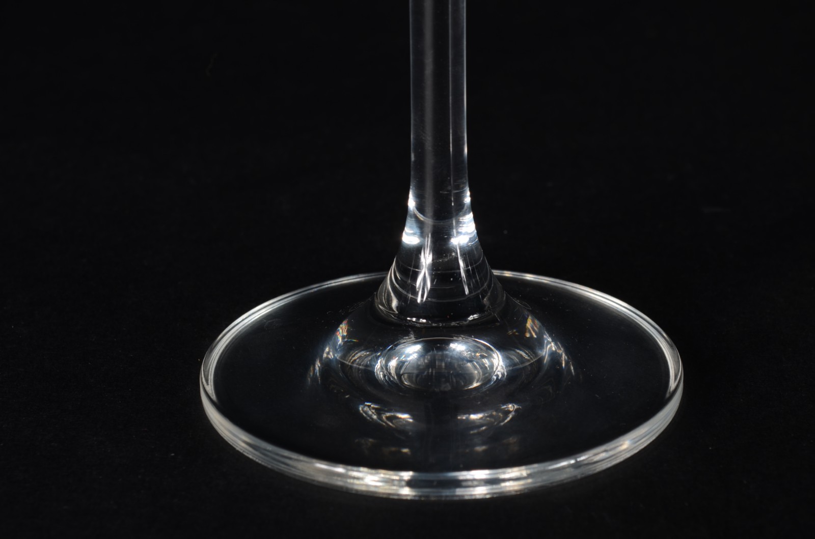 Seis taças para vinho de cristal. - foto 3 de 4