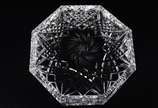 Fruteira feitio oitavado de cristal tcheco lapi... - Fruteira feitio oitavado de cristal tcheco lapidado. Pequenos bicados.