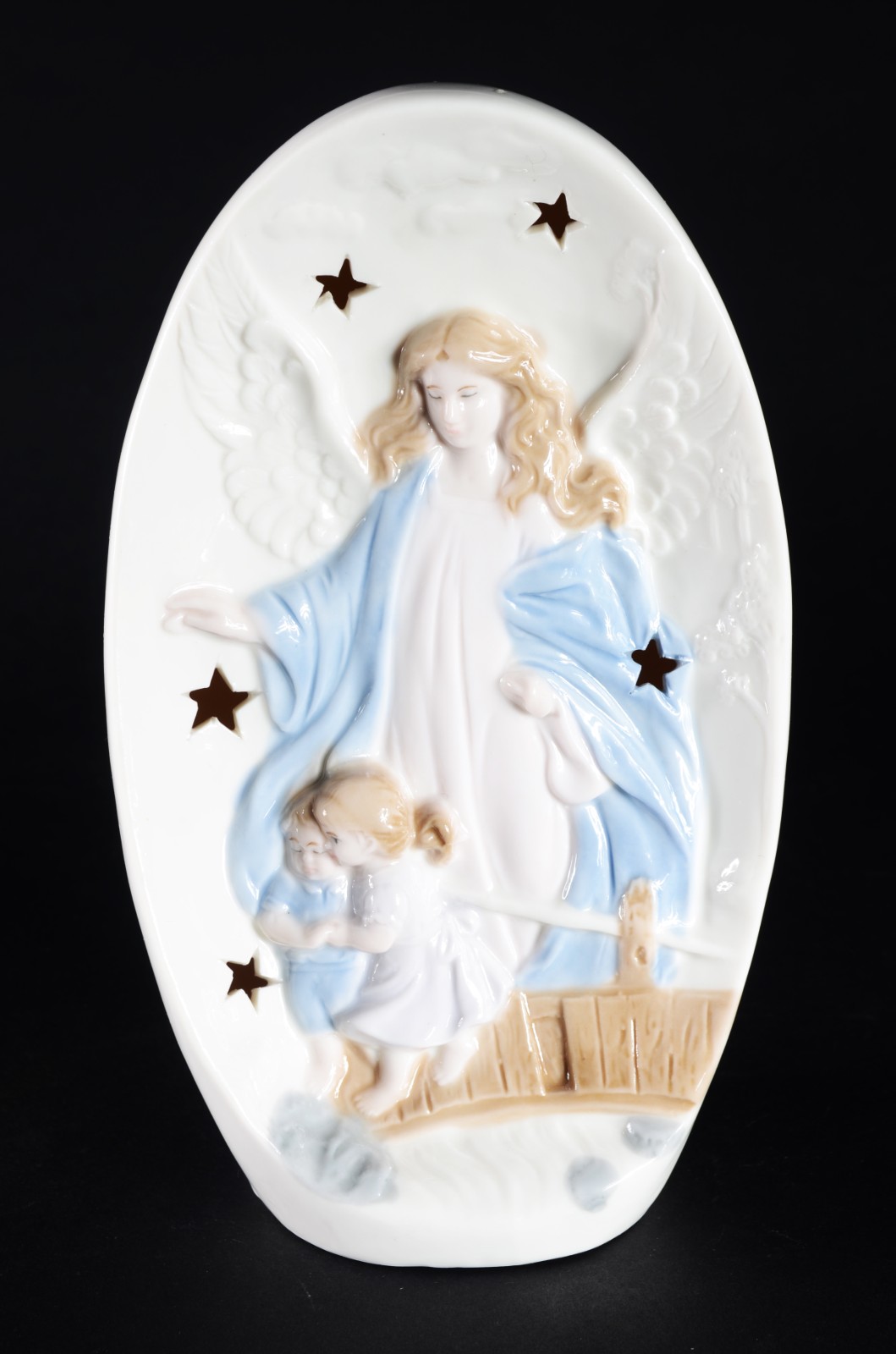 Estatueta/luminária de porcelana policromada representando anjo da... - foto 1 de 8