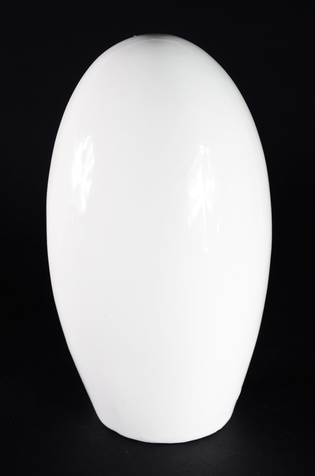 Estatueta/luminária de porcelana policromada representando anjo da... - foto 4 de 8
