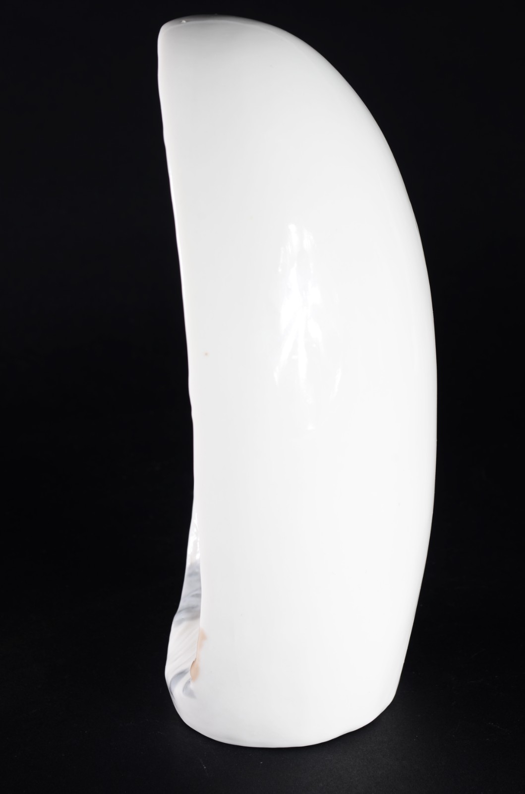 Estatueta/luminária de porcelana policromada representando anjo da... - foto 5 de 8