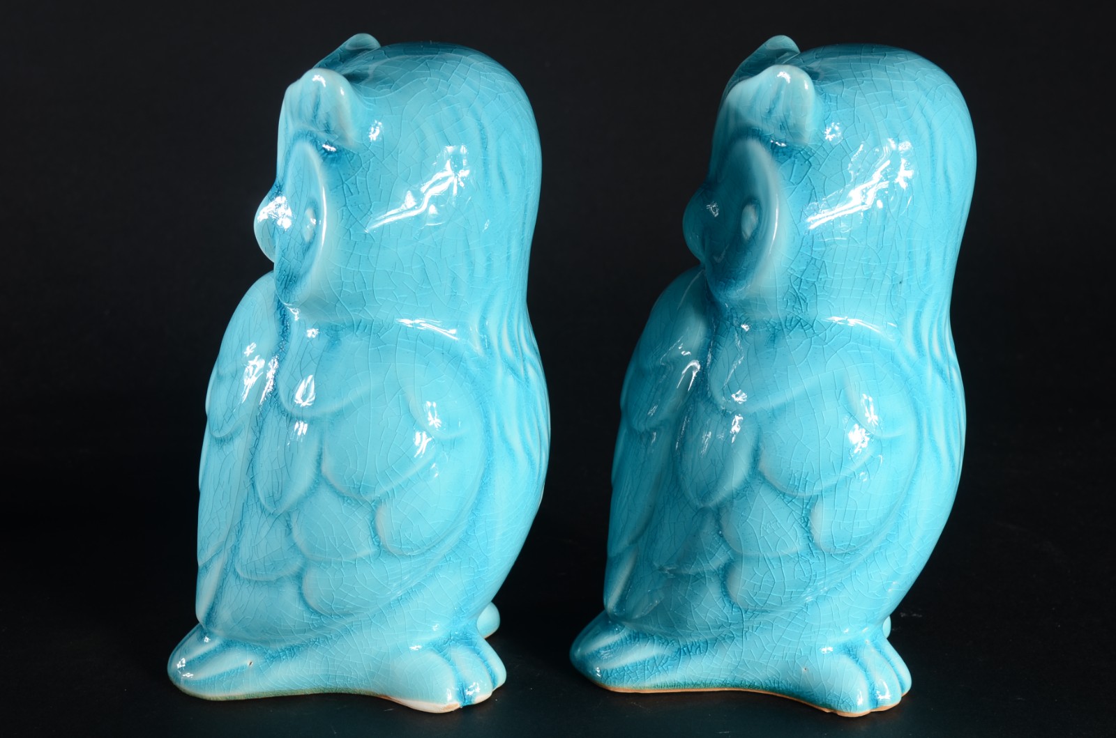 Par de estatuetas de cerâmica vitrificada azul turquesa representando... - foto 5 de 7
