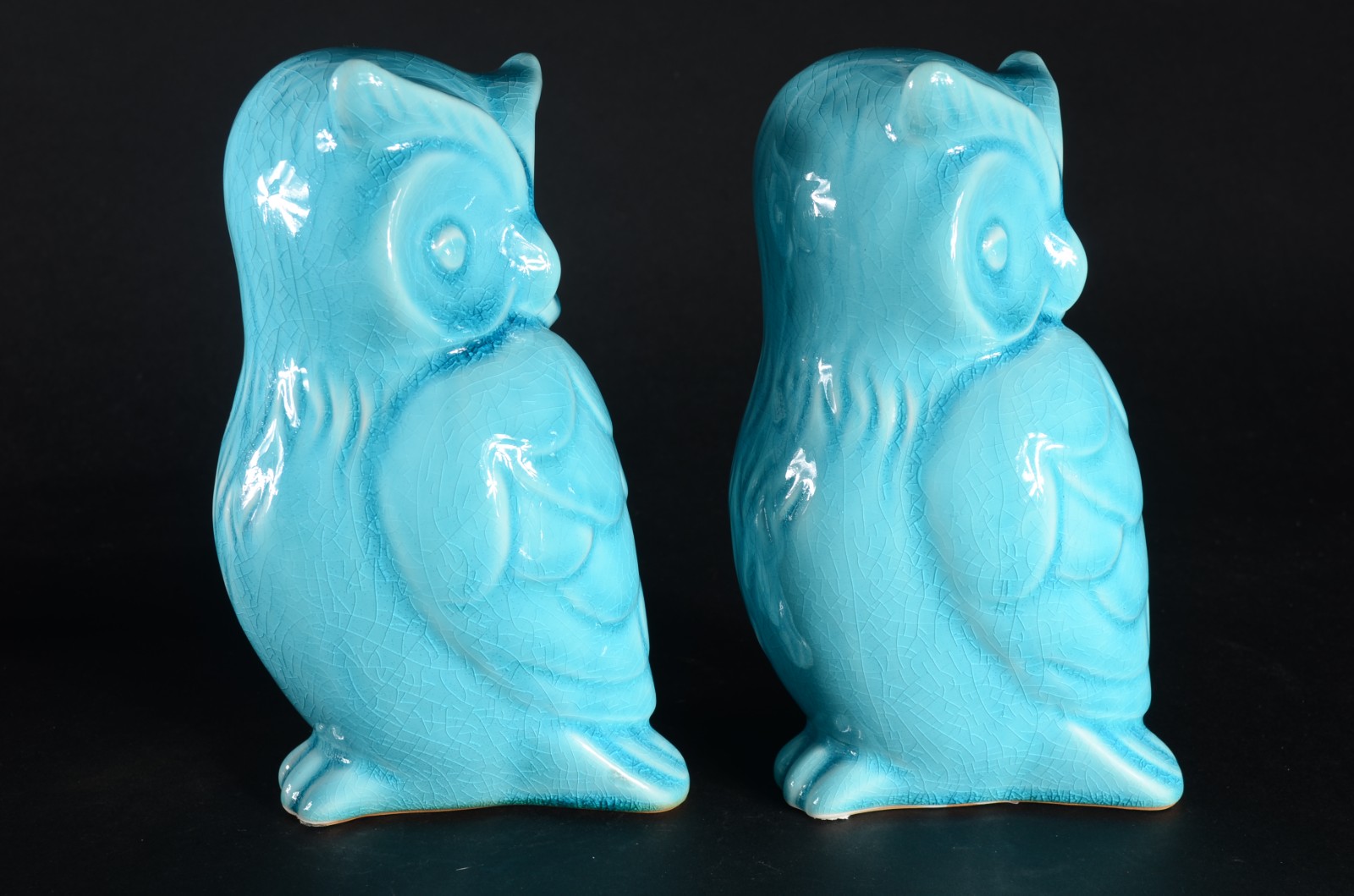 Par de estatuetas de cerâmica vitrificada azul turquesa representando... - foto 6 de 7