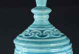 Potiche de cerâmica vitrificada na cor azul tur... - Potiche de cerâmica vitrificada na cor azul turquesa.