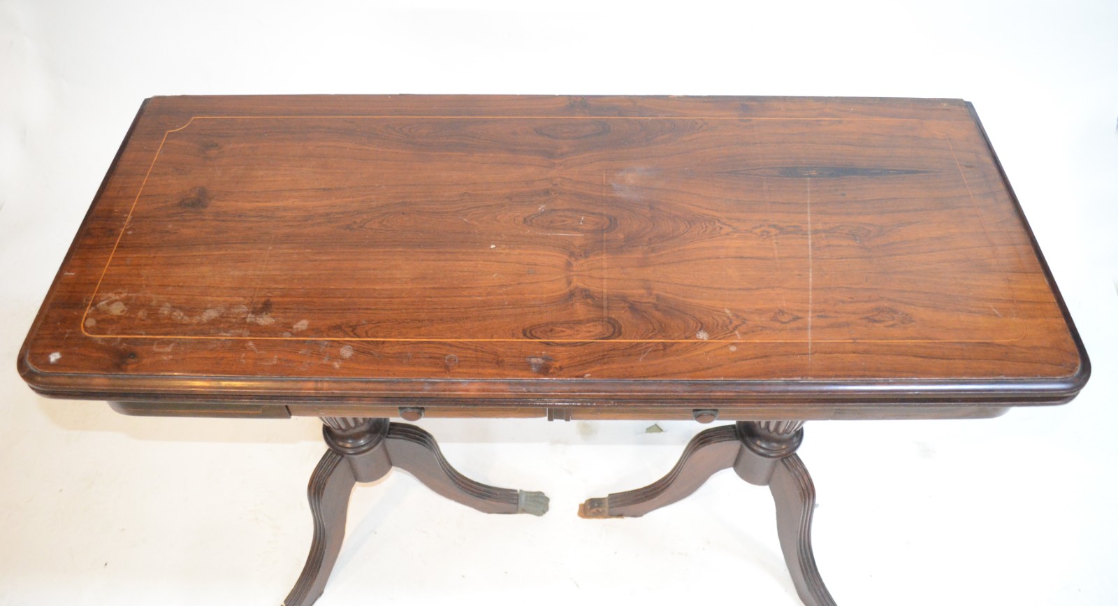 Mesa/aparador console de madeira nobre, duas gavetas, tampo dobrável... - foto 3 de 11