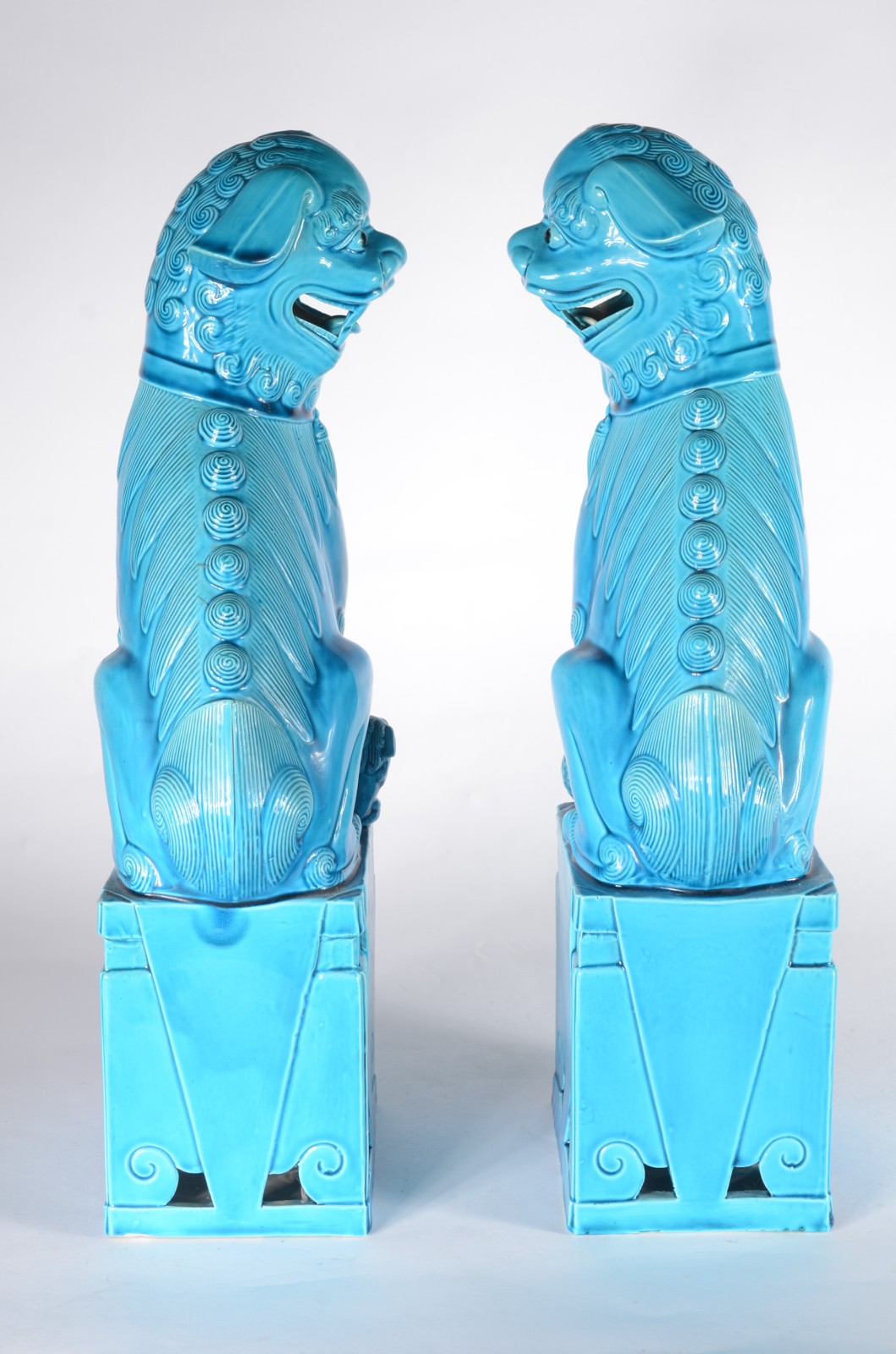 Par de grandes estatuetas de porcelana chinesa azul turquesa... - foto 5 de 8