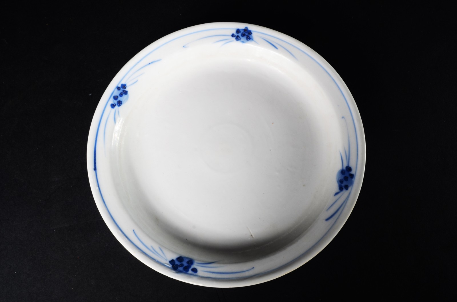 Cachepot com prato de porcelana oriental azul e branca (fio de cabelo... - foto 6 de 7