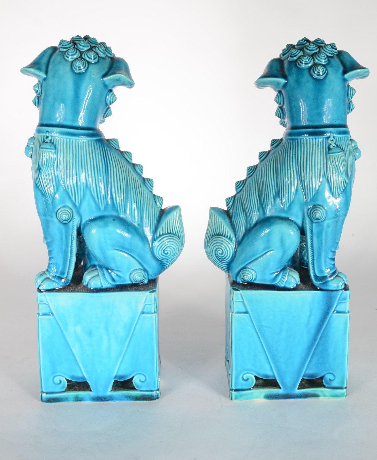 Par cães de fó de porcelana chinesa azul turquesa. - foto 8 de 9