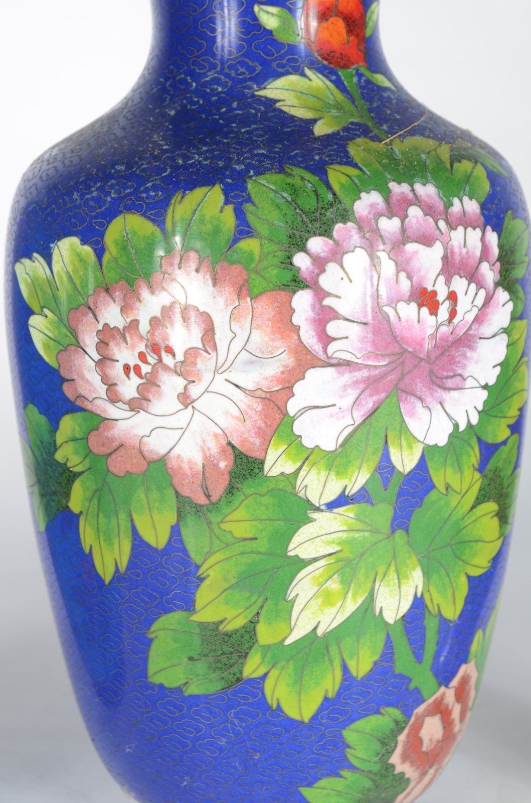 Três vasos de cloisoné chines, decorações diversas com pássaros e... - foto 3 de 11