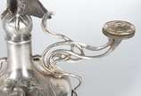 Fruteira/ floreira Art Nouveau, base de metal p... - Fruteira/ floreira Art Nouveau, base de metal prateado na forma de figura feminina sobre águia.  Prato, bowl e tulipa de cristal lapidado. Falta...