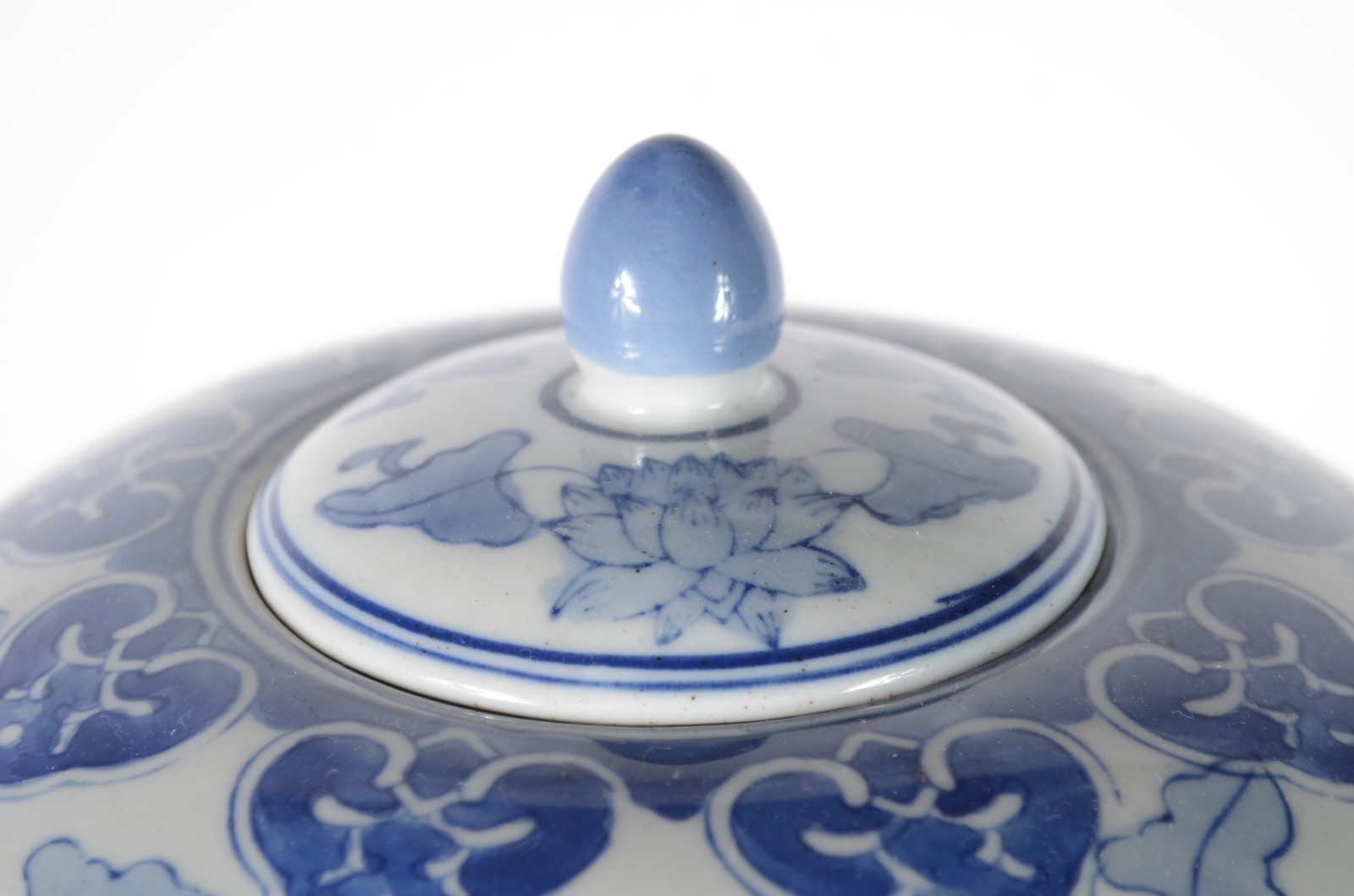 Potiche de porcelana chinesa azul e branca. - foto 5 de 8