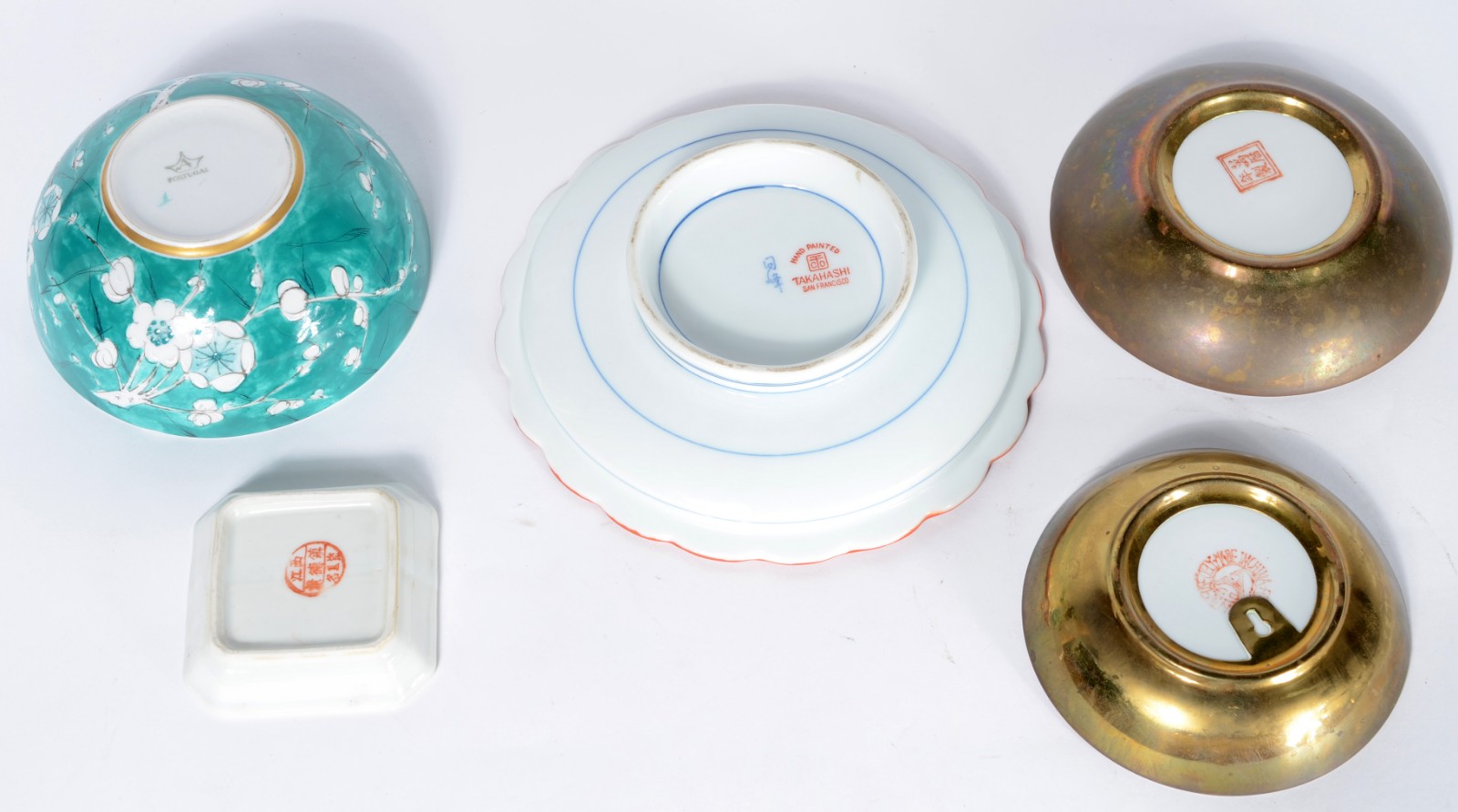 Cinco peças diversas de porcelana, sendo: bowl portugues e 4... - foto 4 de 9