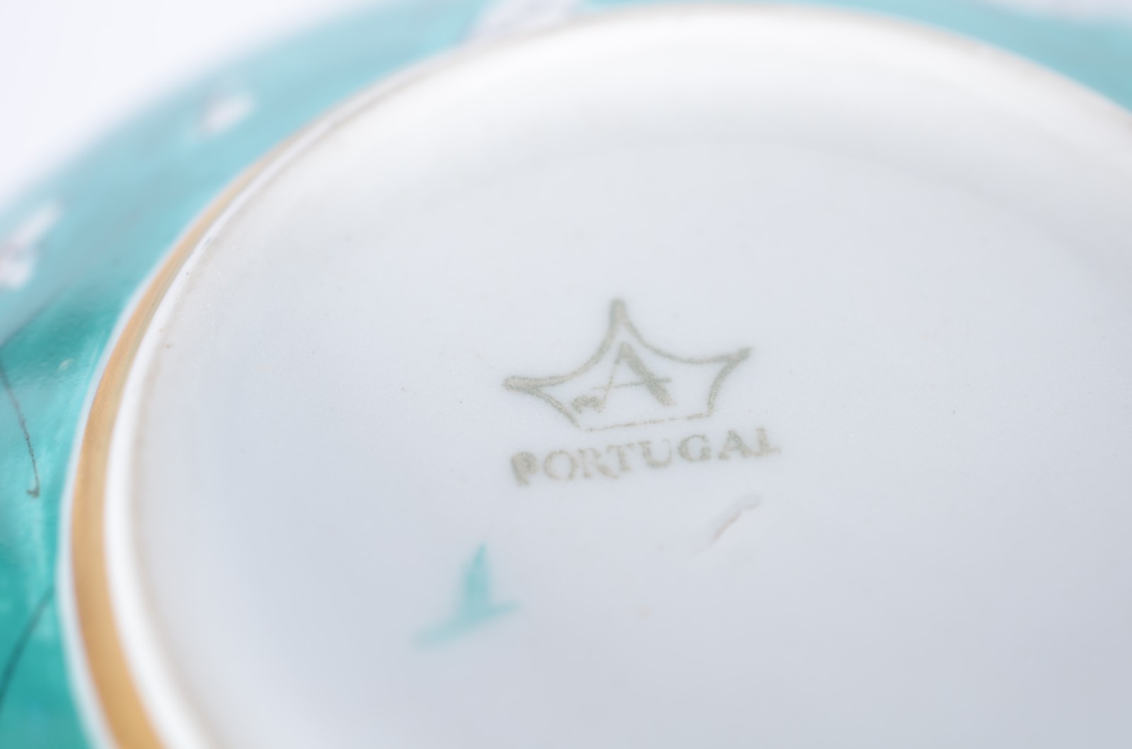 Cinco peças diversas de porcelana, sendo: bowl portugues e 4... - foto 7 de 9