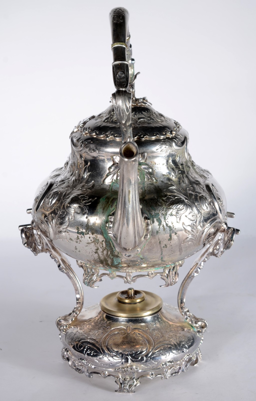 Samovar Art Nouveau de metal prateado ingles, contrastado, trabalhado... - foto 8 de 11