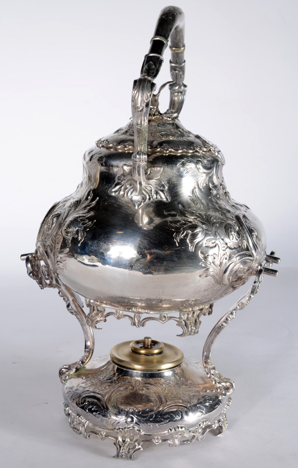 Samovar Art Nouveau de metal prateado ingles, contrastado, trabalhado... - foto 10 de 11
