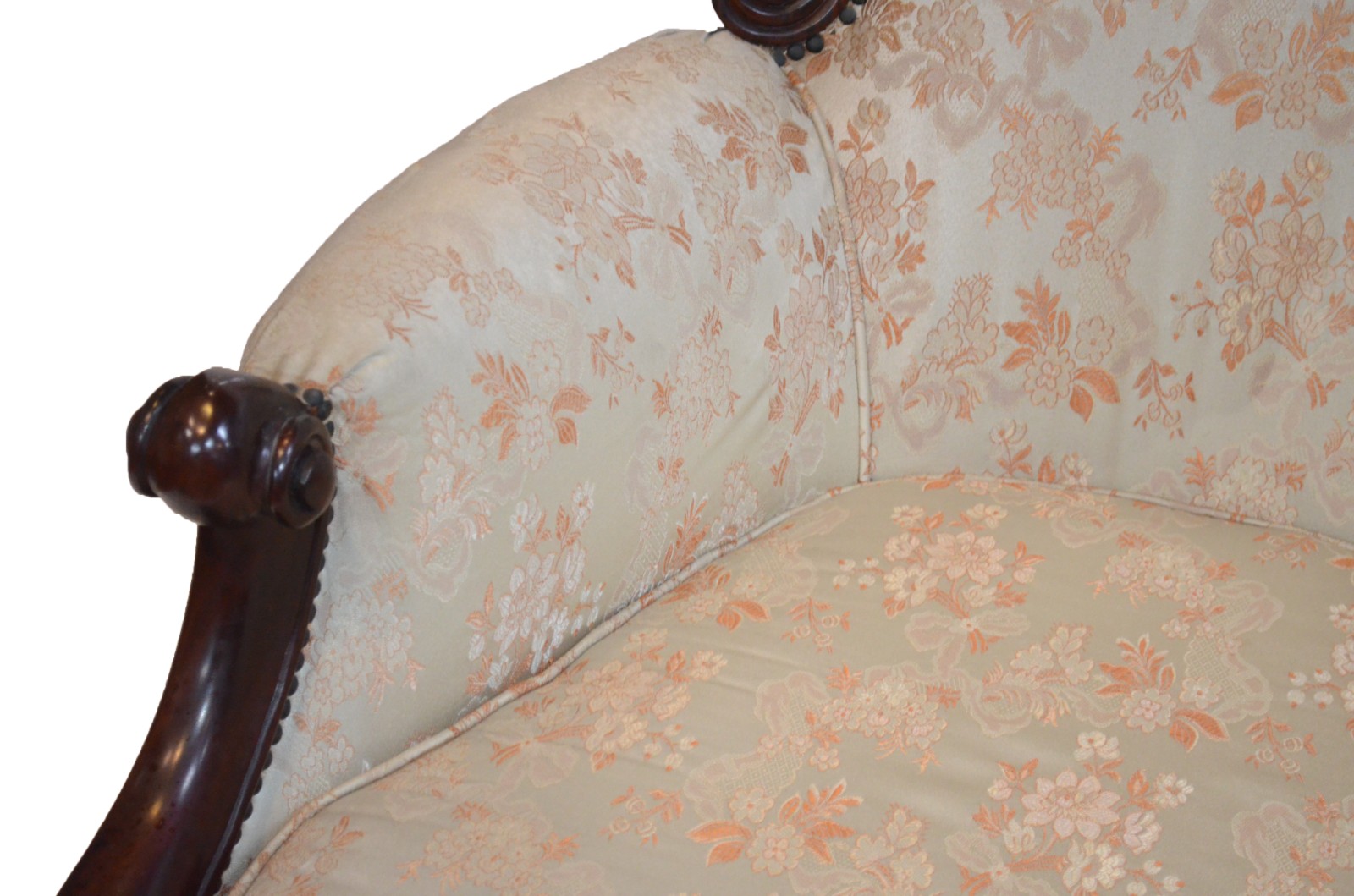 Conjunto de sofá para três lugares e par de poltronas de madeira... - foto 6 de 8
