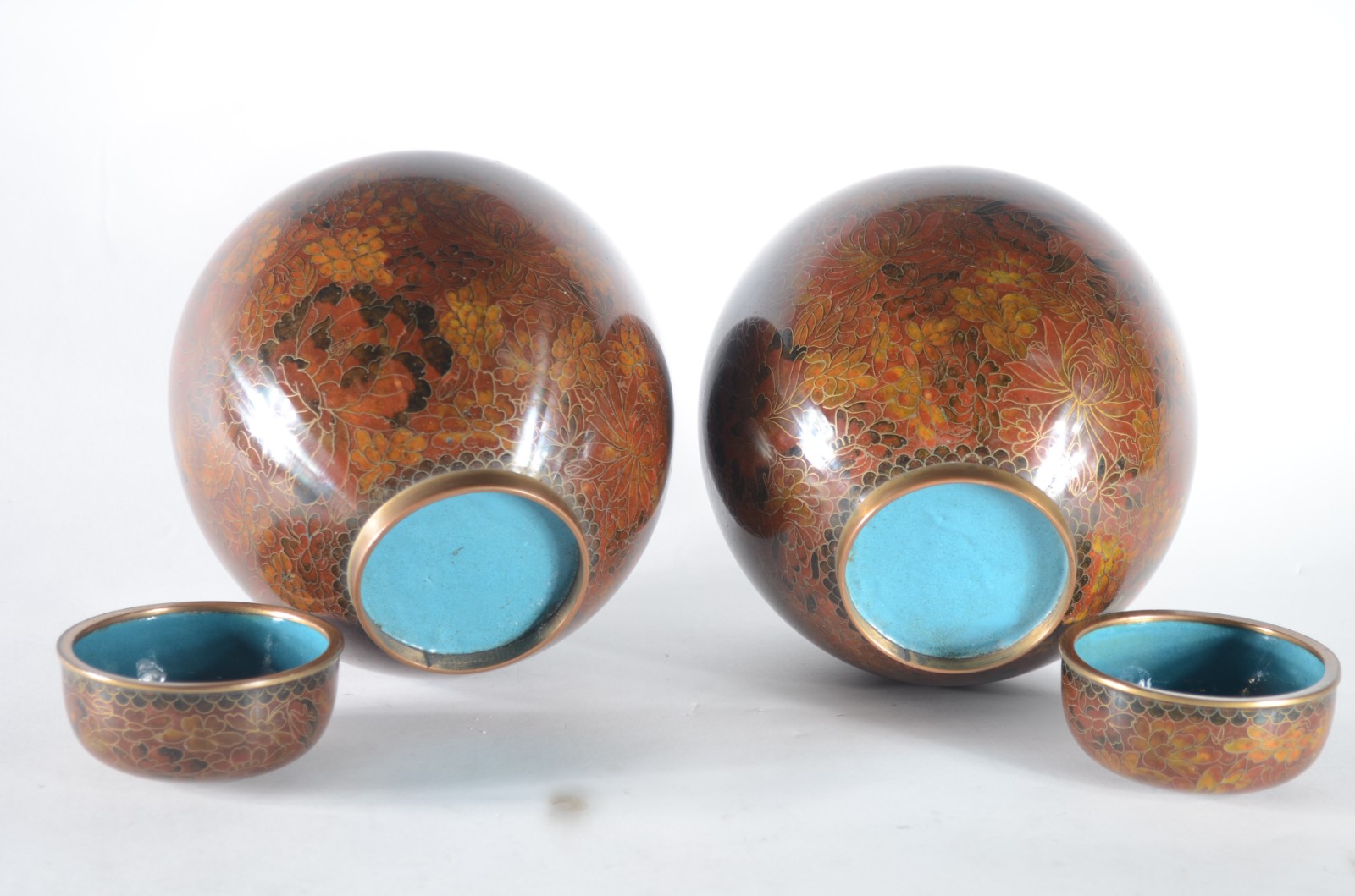 Par de potiches de cloisoné chines, decoração floral sobre fundo... - foto 7 de 8