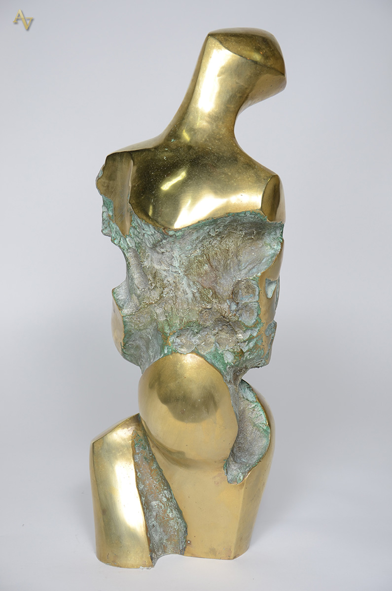 Grande escultura de bronze. Comprimento 72 cm. - foto 1 de 2