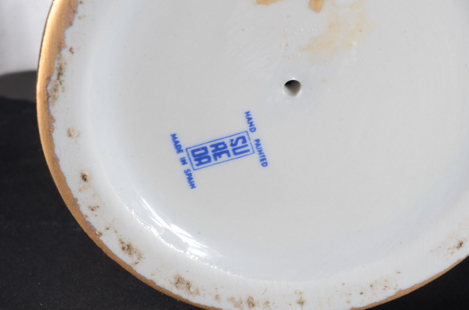 Duas esculturas de porcelana espanhola Sureda, sendo um busto de... - foto 10 de 11