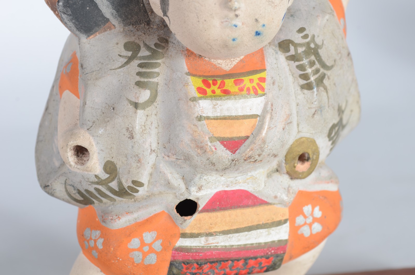 Par de antigos bonecos japoneses porcelanizados representando... - foto 6 de 11