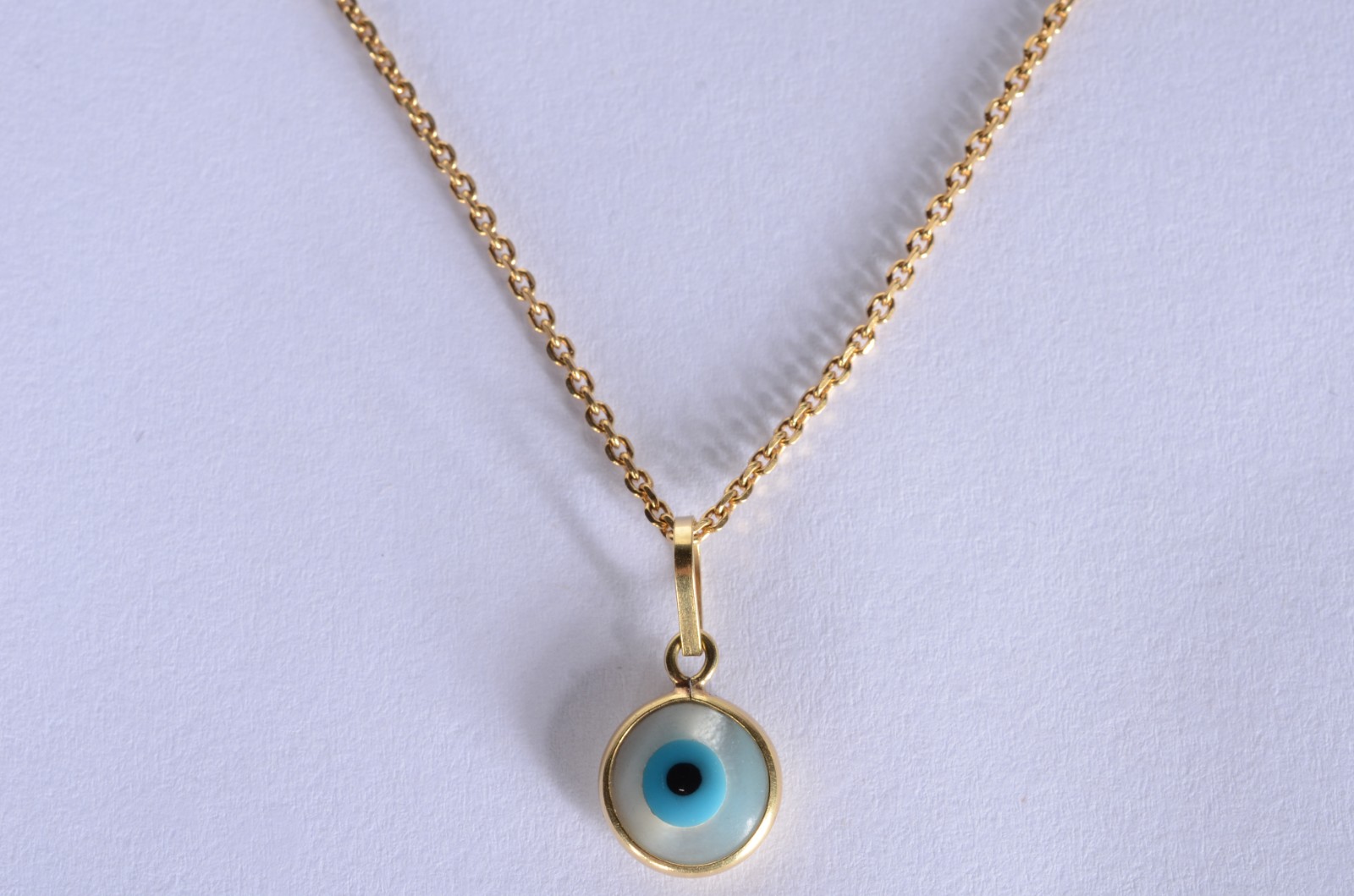 Colar com pendente de ouro 18 k., contraste 750 mls. (Por motivos de... - foto 1 de 4
