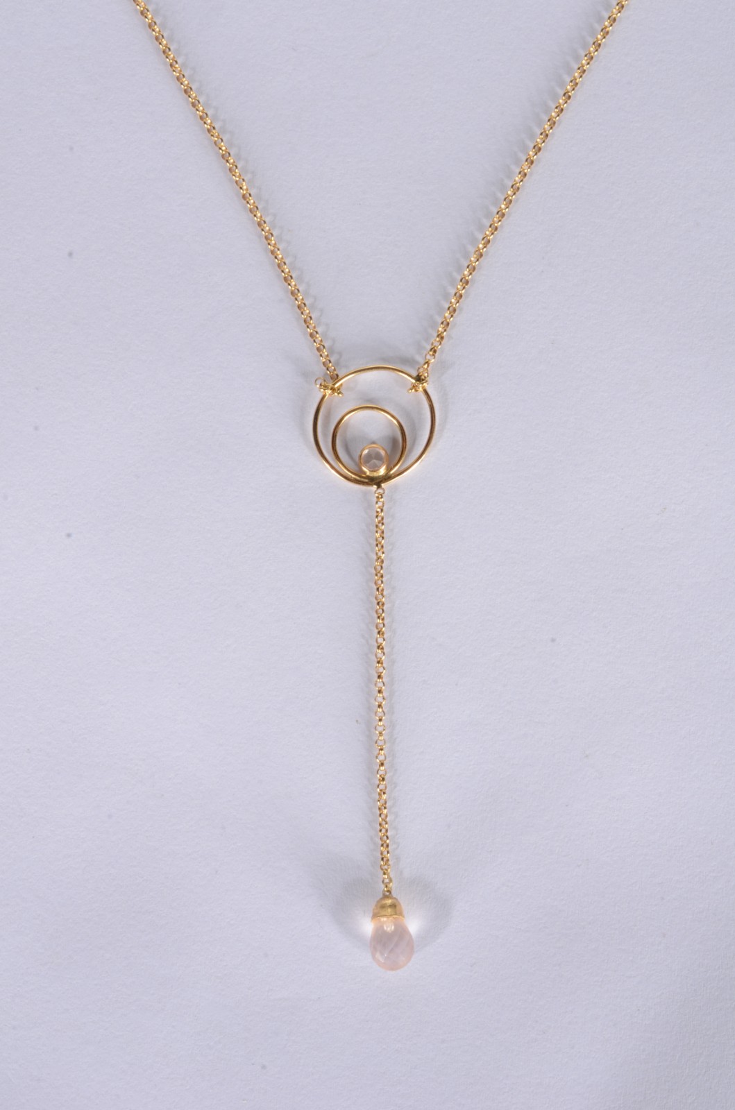Colar com pendente com pedra topázio de ouro 18 k., contraste 750... - foto 1 de 6
