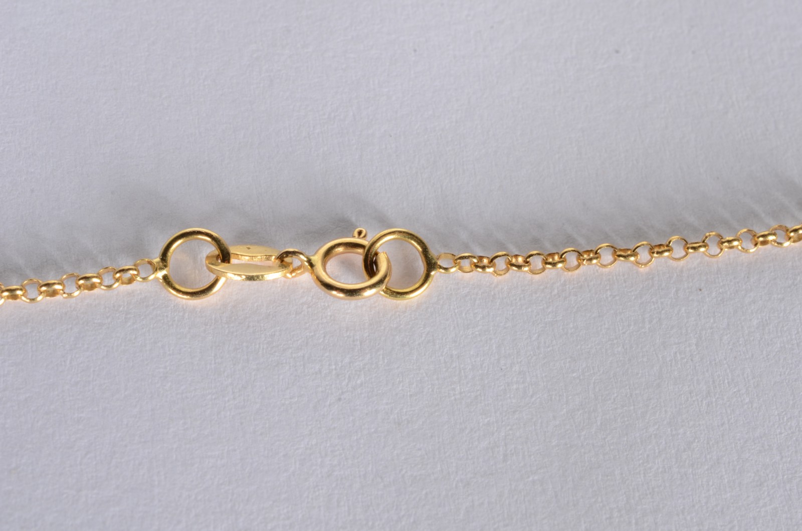 Colar com pendente com pedra topázio de ouro 18 k., contraste 750... - foto 4 de 6