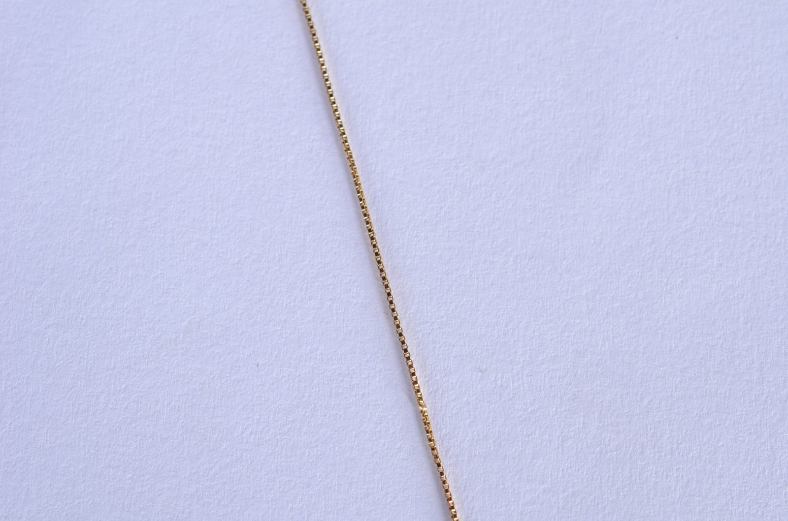 Colar com pendente feitio chifre de ouro 18 k., contraste 750 mls... - foto 3 de 5