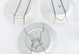 Oito pratos decorativos de porcelana oriental e... - Oito pratos decorativos de porcelana oriental em diversos modelos.