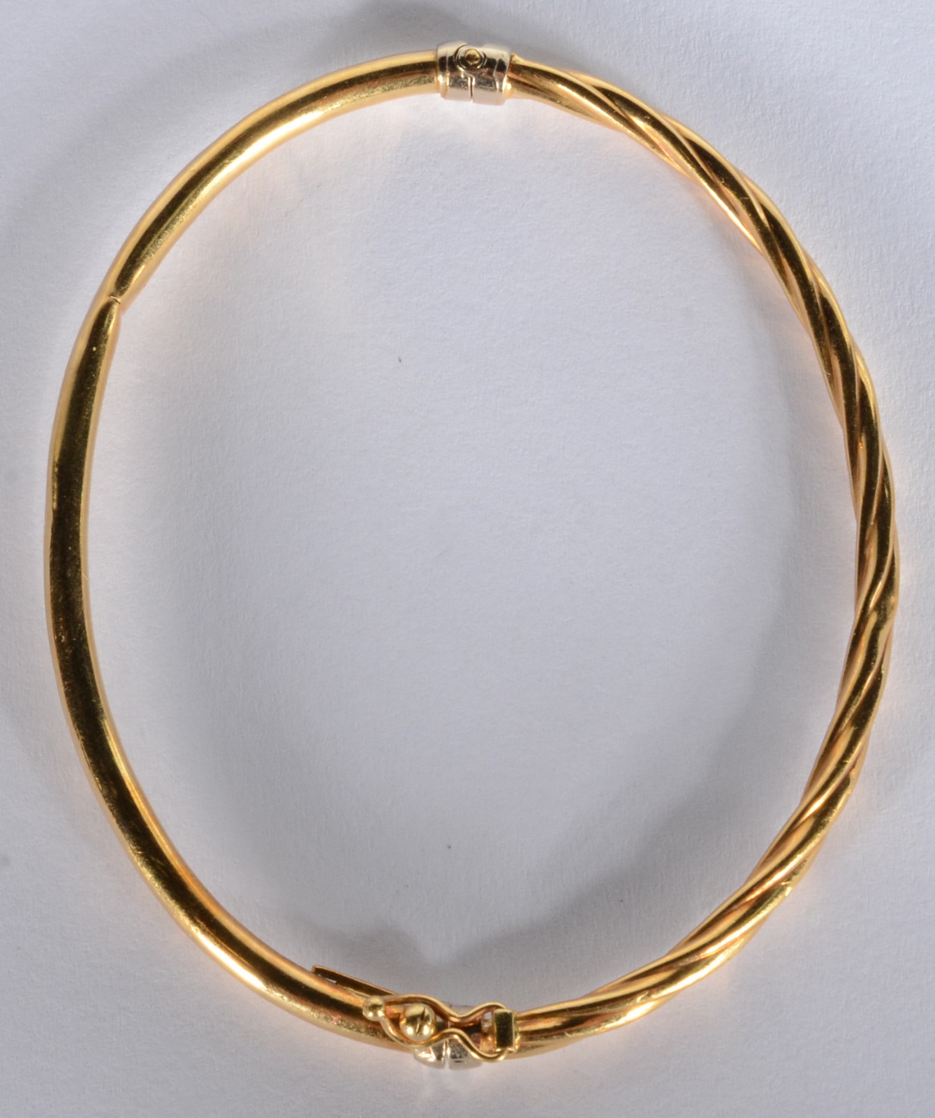 Pulseira "escrava" de ouro 18 k. (Por motivos de segurança a peça não... - foto 1 de 3