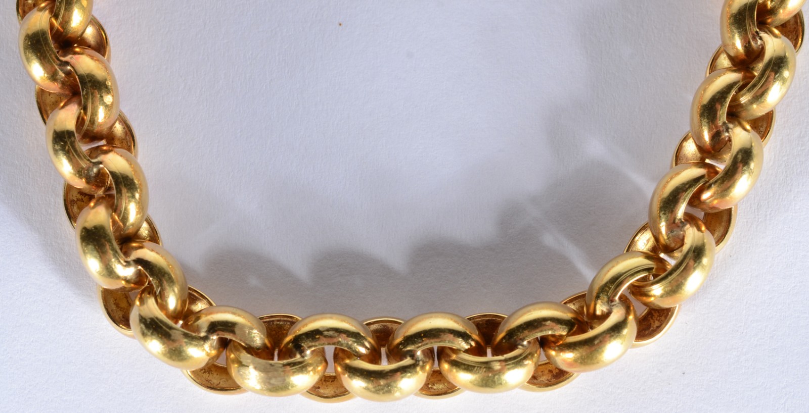 Pulseira de ouro 18 k., elos portugueses, fecho mosquetão. (Por... - foto 2 de 3