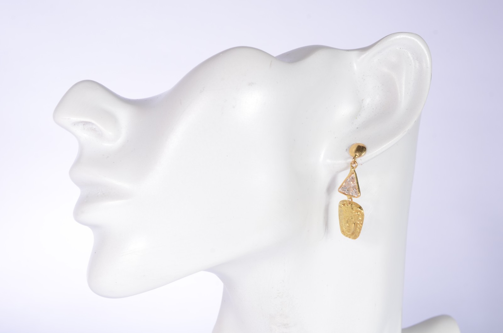 Par de brincos de ouro 18 k., estilo Versace (Por motivos de... - foto 4 de 4