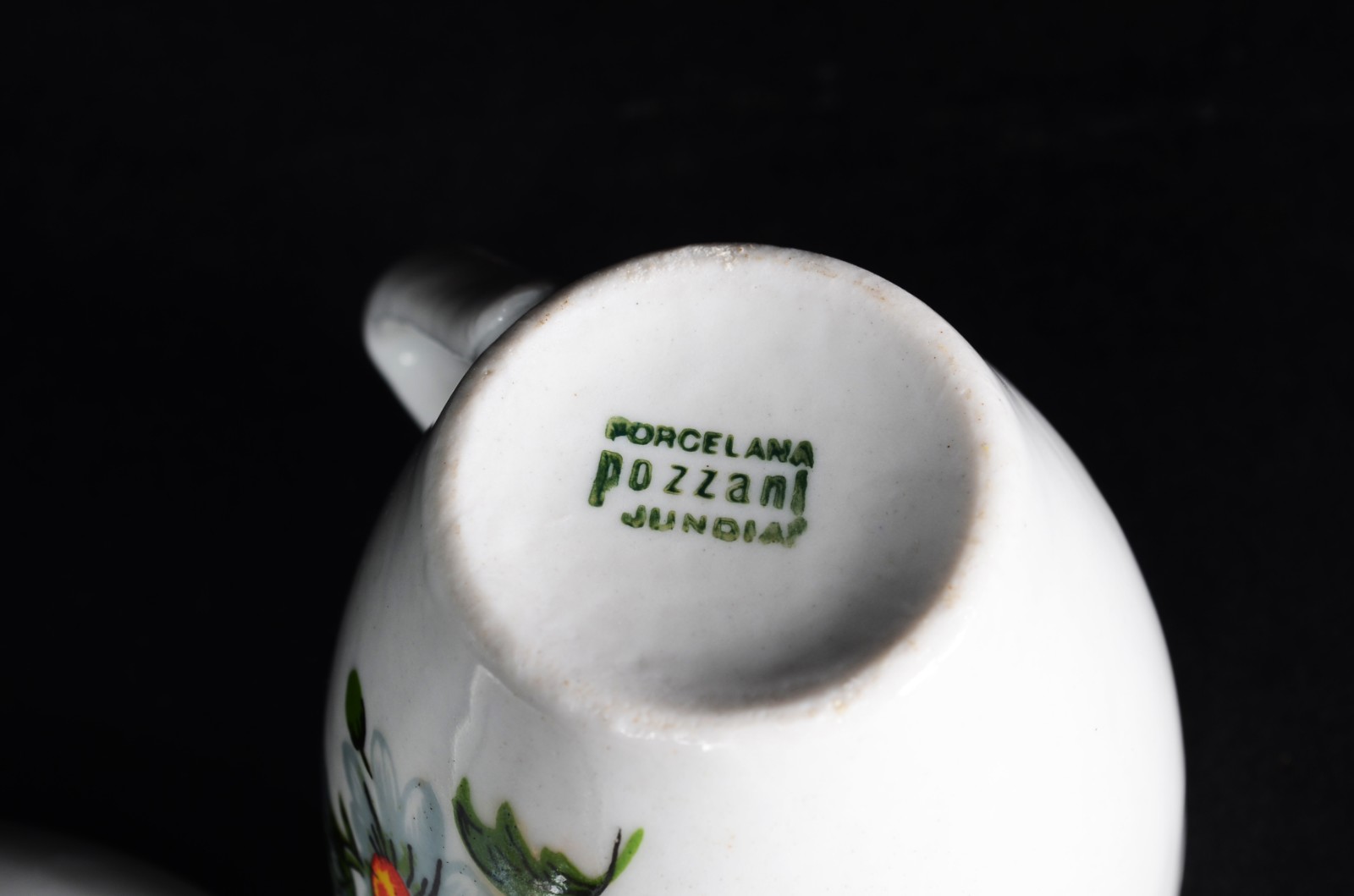 Pequeno serviço para café de porcelana "Pozzani", branca com flor em... - foto 9 de 9